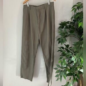 Men's Sage Linen Classic Travel Pants